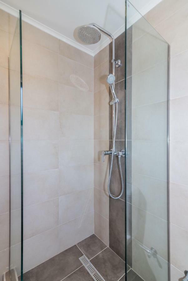 Green Stone Villas Apartments Kalamákion Екстериор снимка