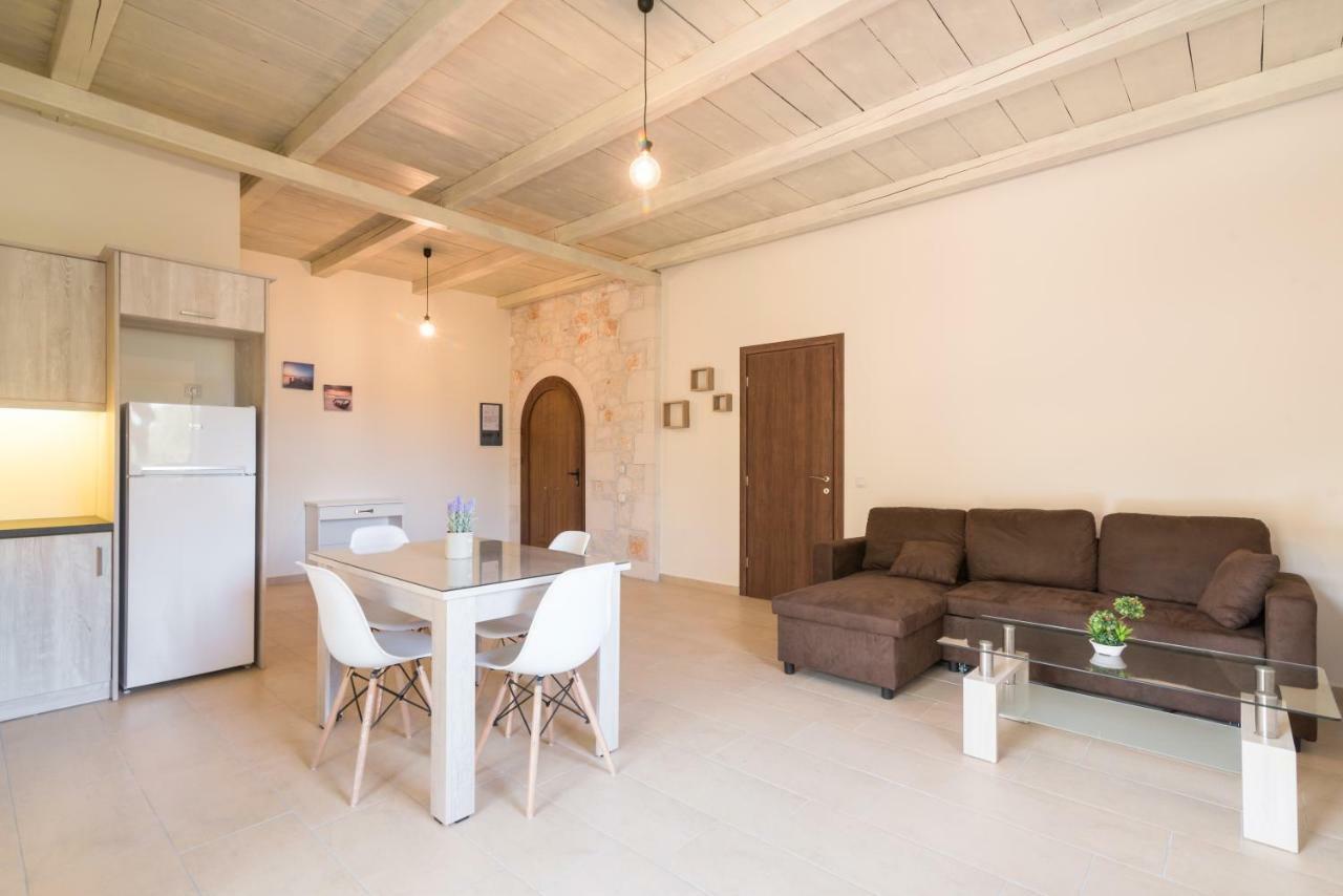 Green Stone Villas Apartments Kalamákion Екстериор снимка